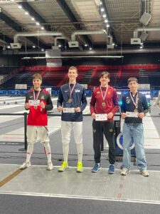 Maxime remporte le circuit national de Paris